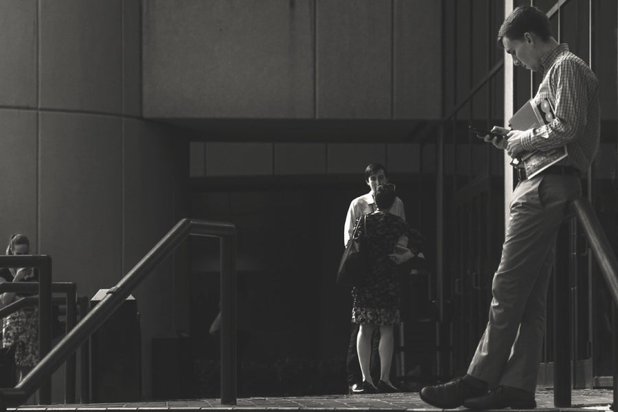A walk downtown, in black and white. Photograph by Robin Mehdee.